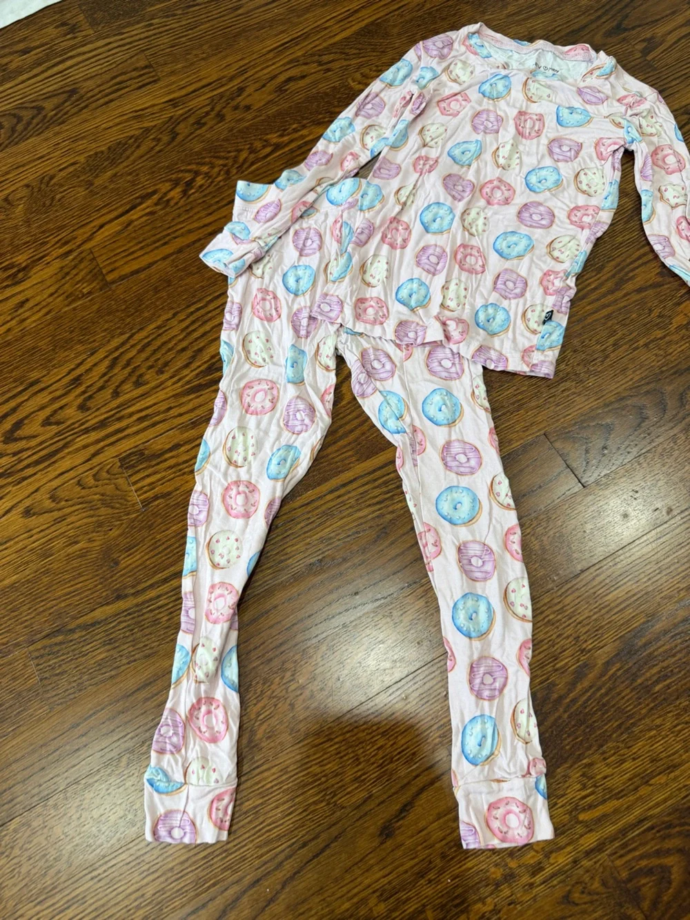 Lev Baby girls toddler Kids Pink Donut Print Pajama Set, size 4T